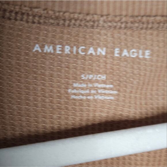 American Eagle Henley long sleeve top - Picture 2 of 5